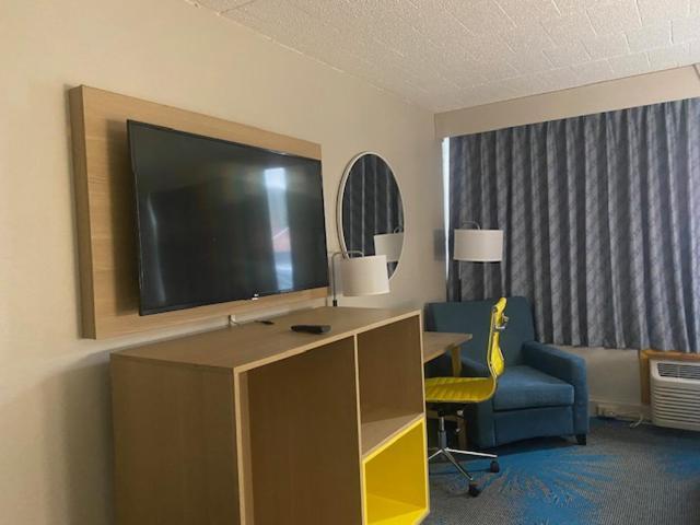Days Inn By Wyndham Scranton Pa Dickson City Extérieur photo